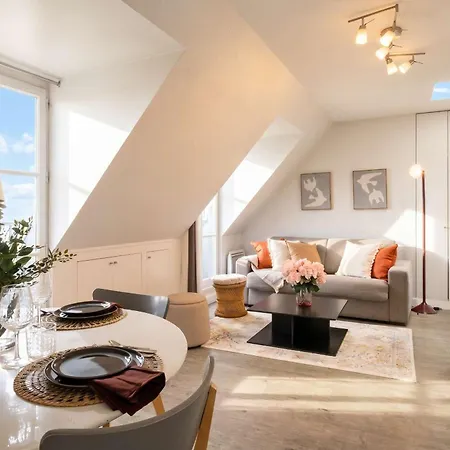 Sebastopol Chic Balcon & Parisian View * Paris