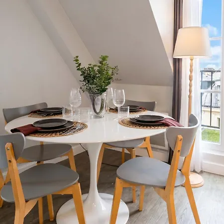 Sebastopol Chic Balcon & Parisian View Appartement *