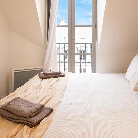 Appartement Sebastopol Chic Balcon & Parisian View